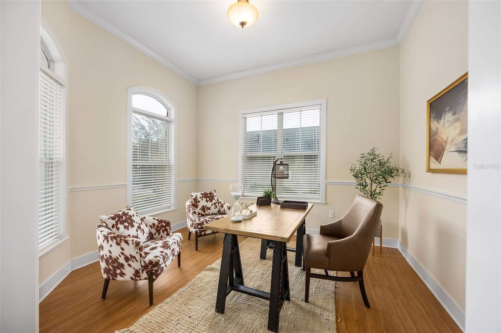 Listing photo id 4 for 11064 18th Road