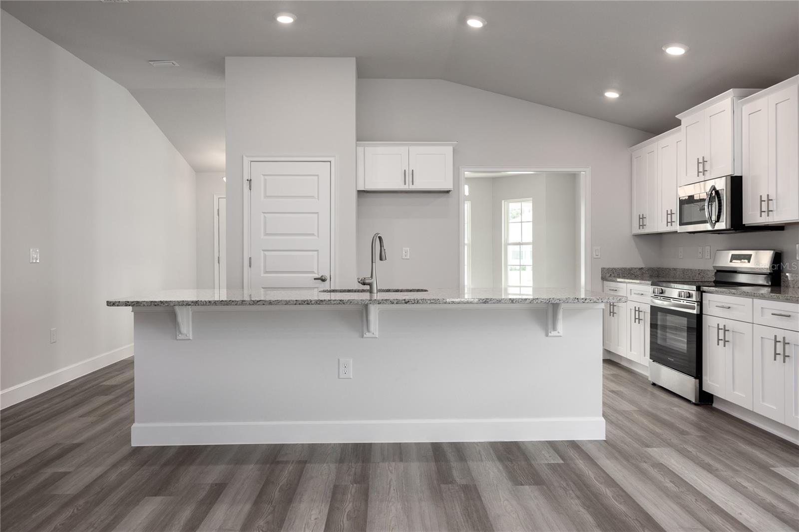 Image 7 of 27 For 13795 150th Circle