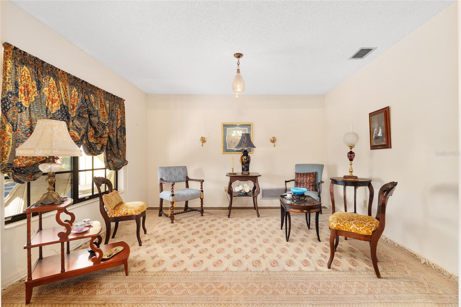 Image 18 of 84 For 3925 17th Street