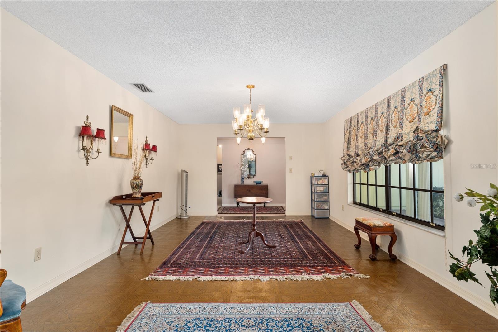 Image 19 of 84 For 3925 17th Street