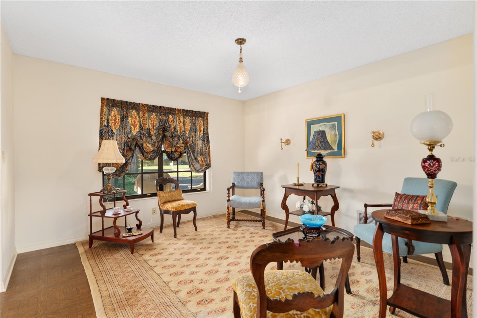 Image 20 of 84 For 3925 17th Street