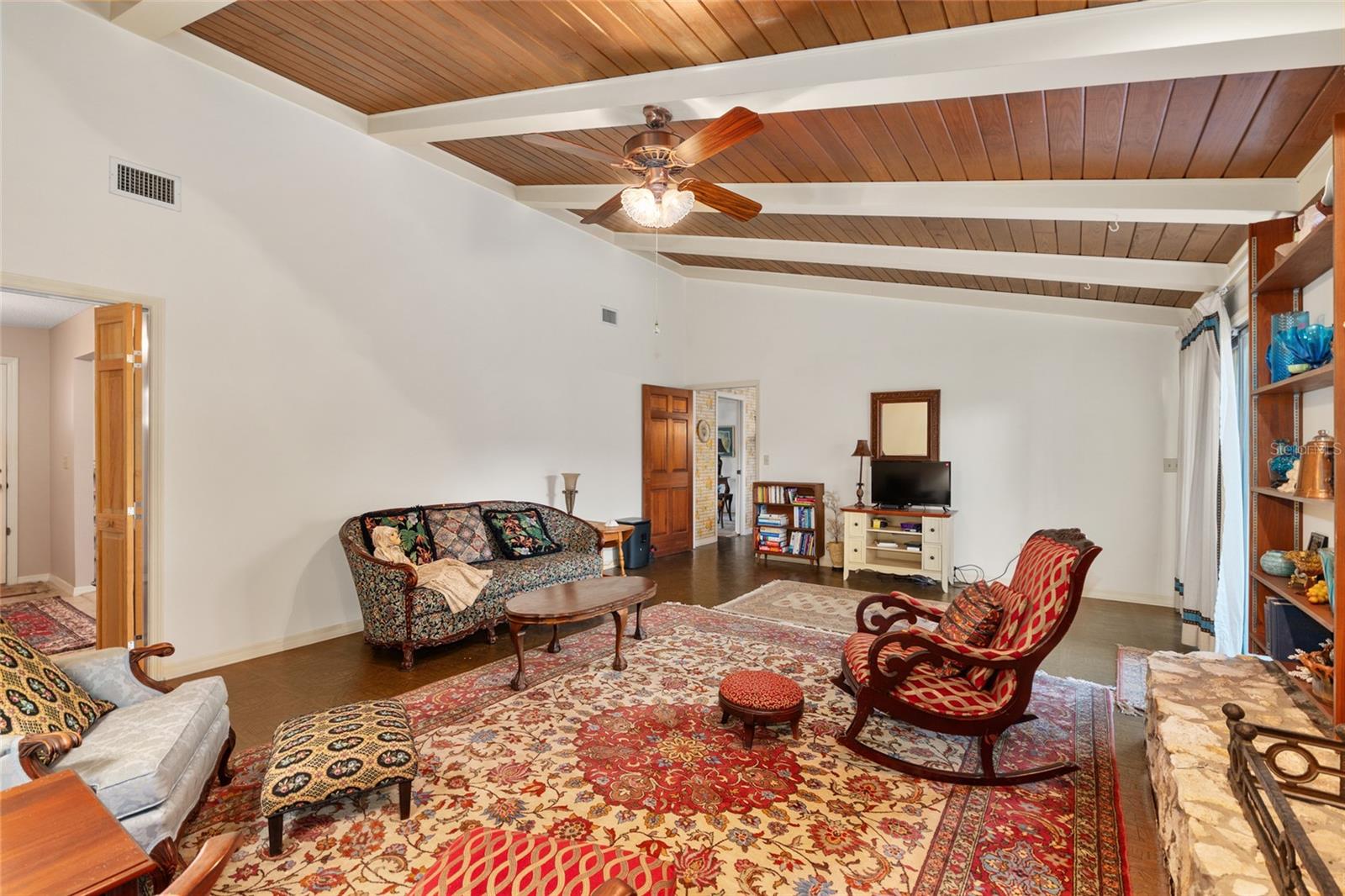 Image 25 of 84 For 3925 17th Street