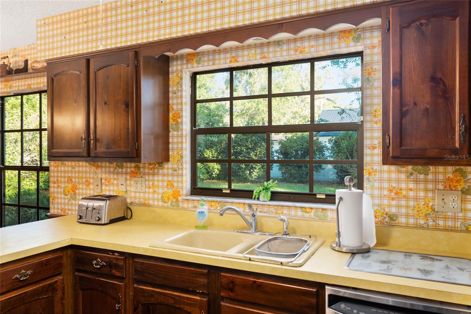 Image 30 of 84 For 3925 17th Street