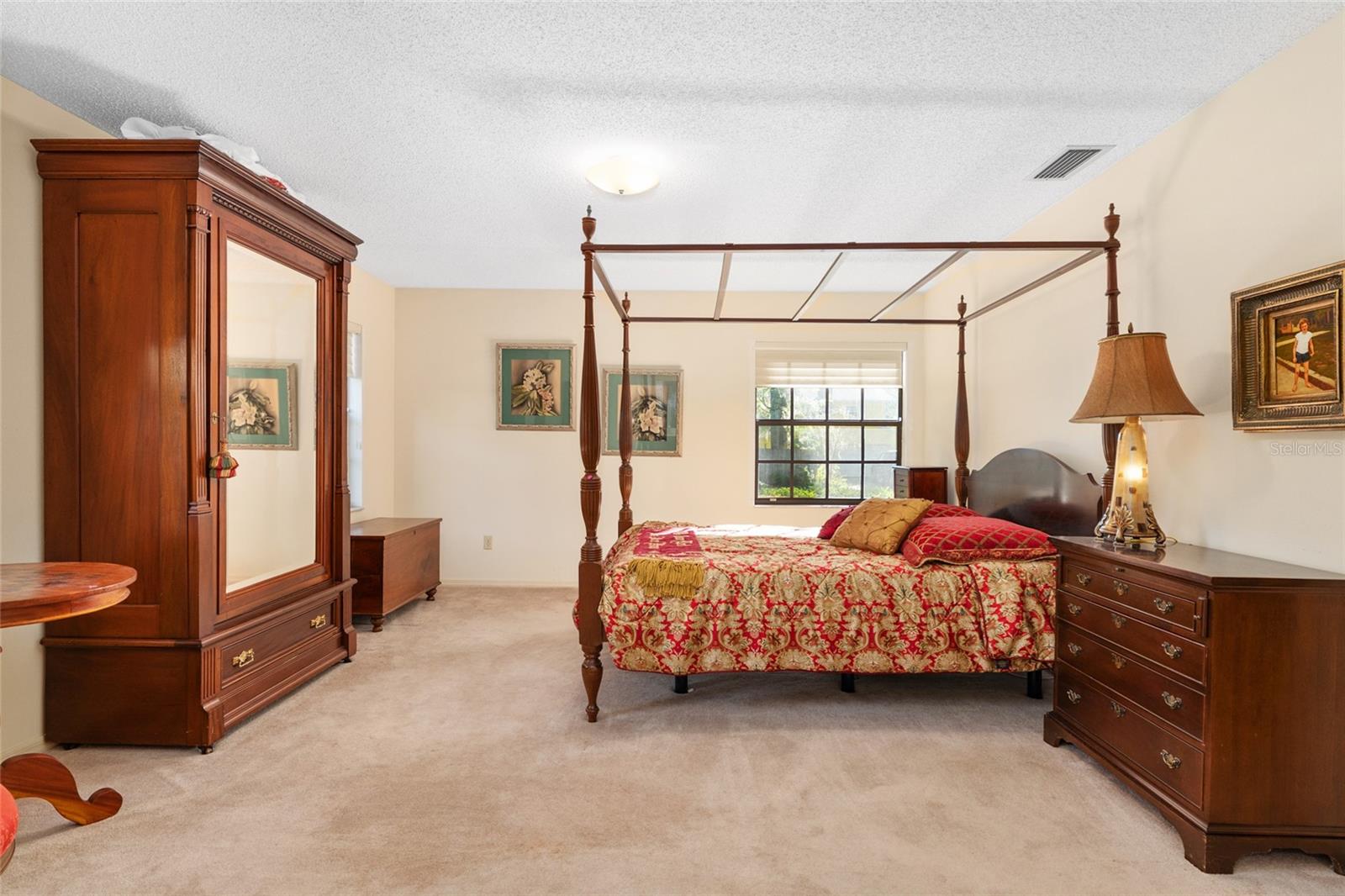 Image 38 of 84 For 3925 17th Street