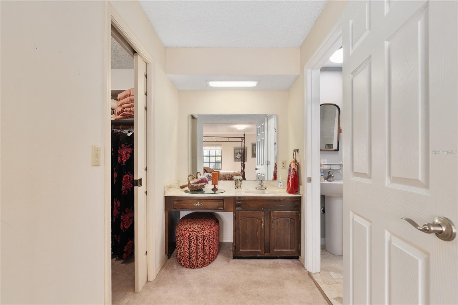 Image 40 of 84 For 3925 17th Street