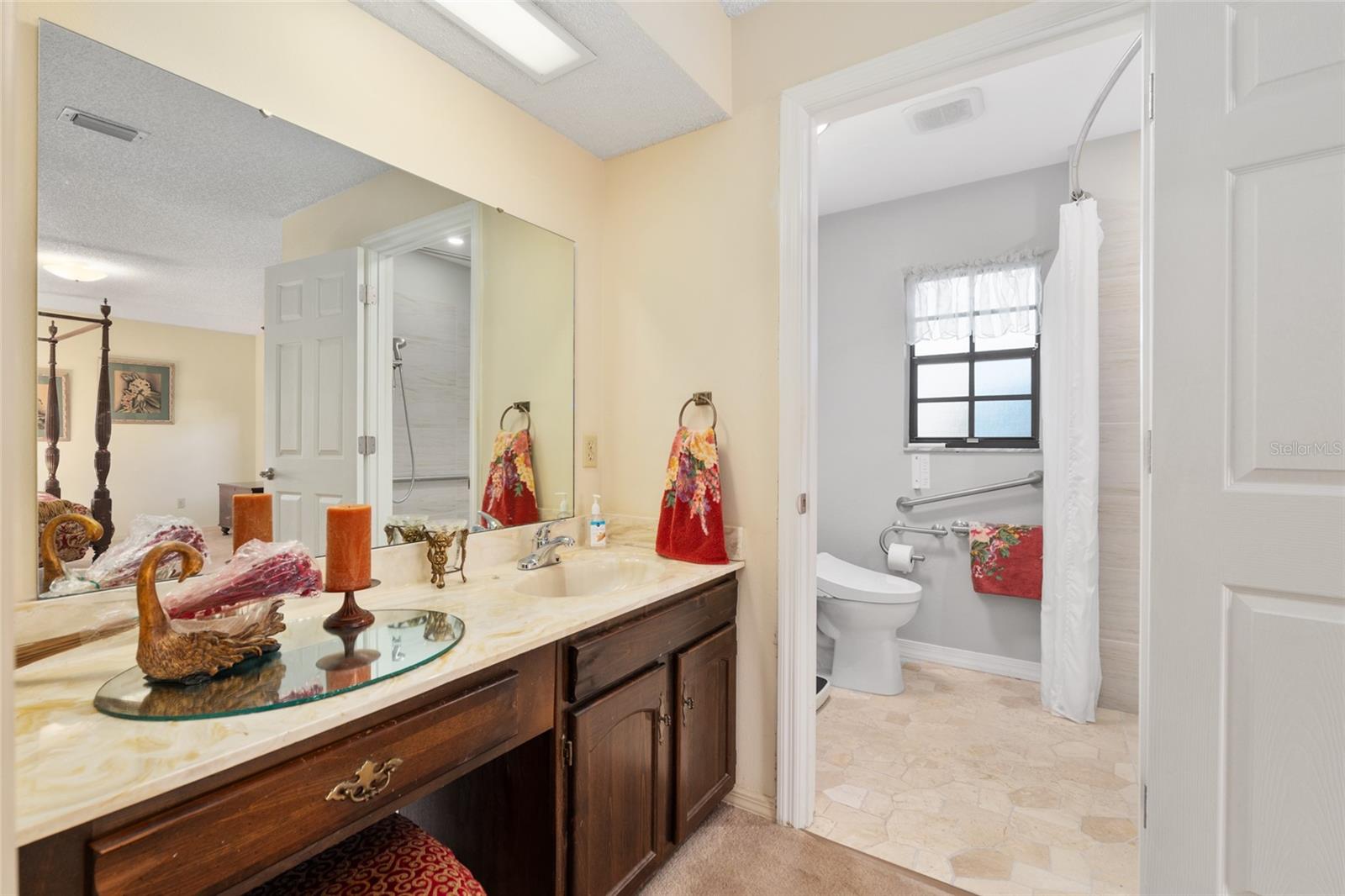 Image 41 of 84 For 3925 17th Street