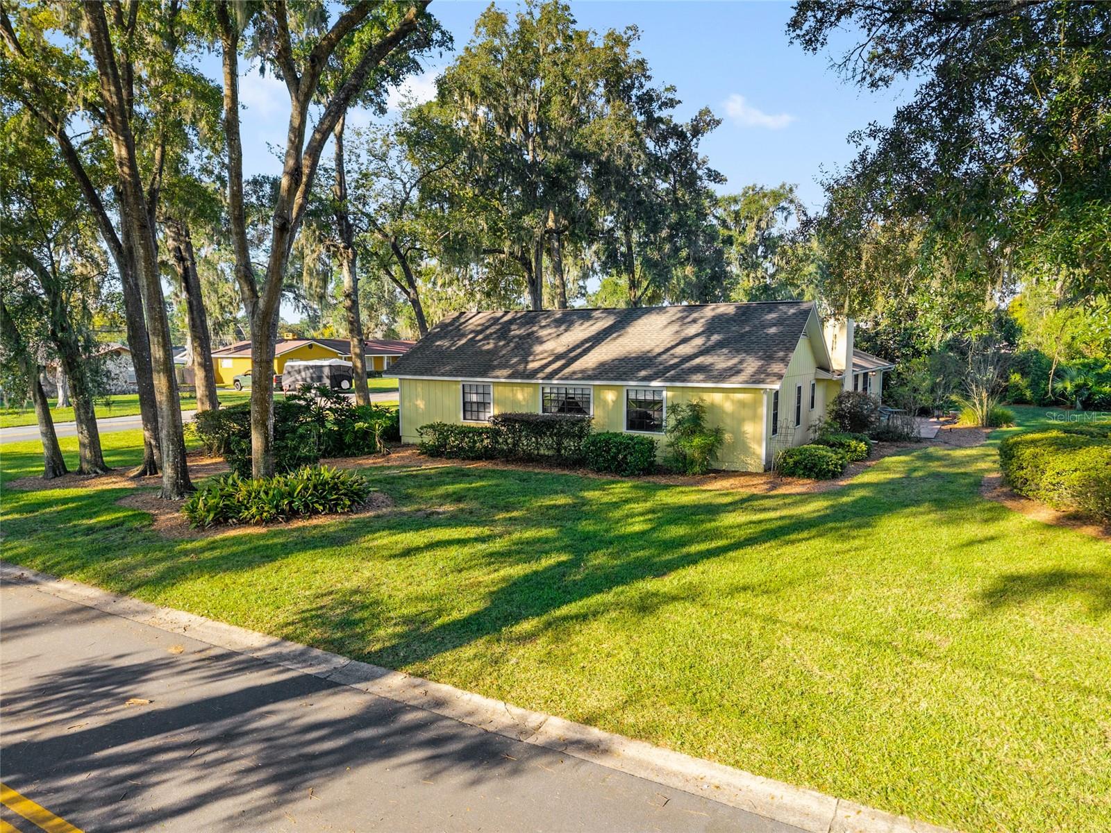 Image 76 of 84 For 3925 17th Street