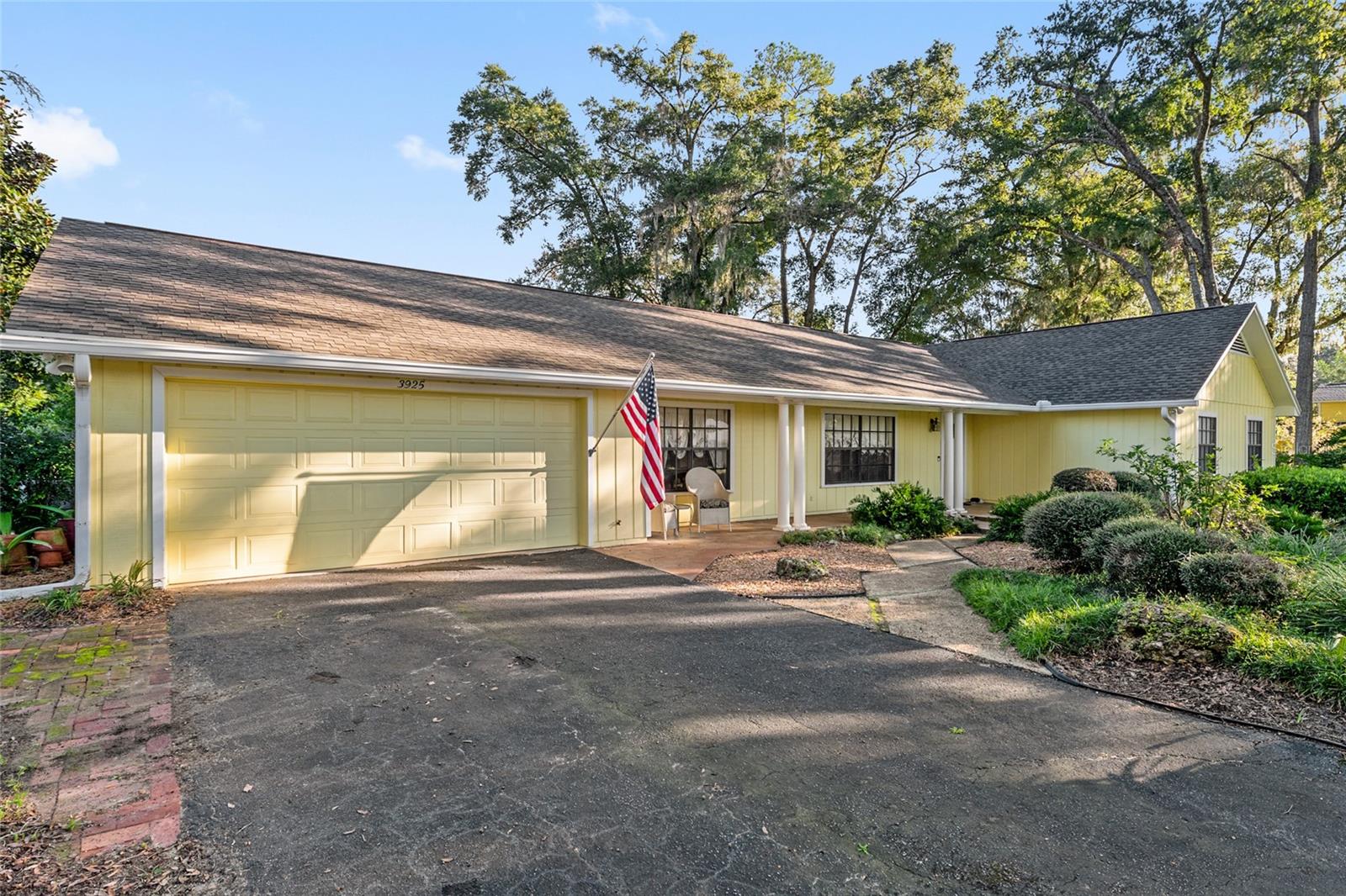 Image 9 of 84 For 3925 17th Street