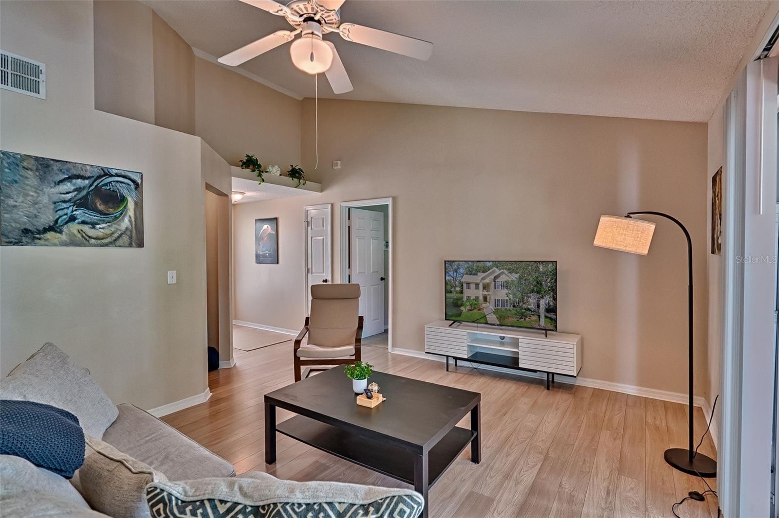 Image 11 of 39 For 10000 52nd Avenue 169