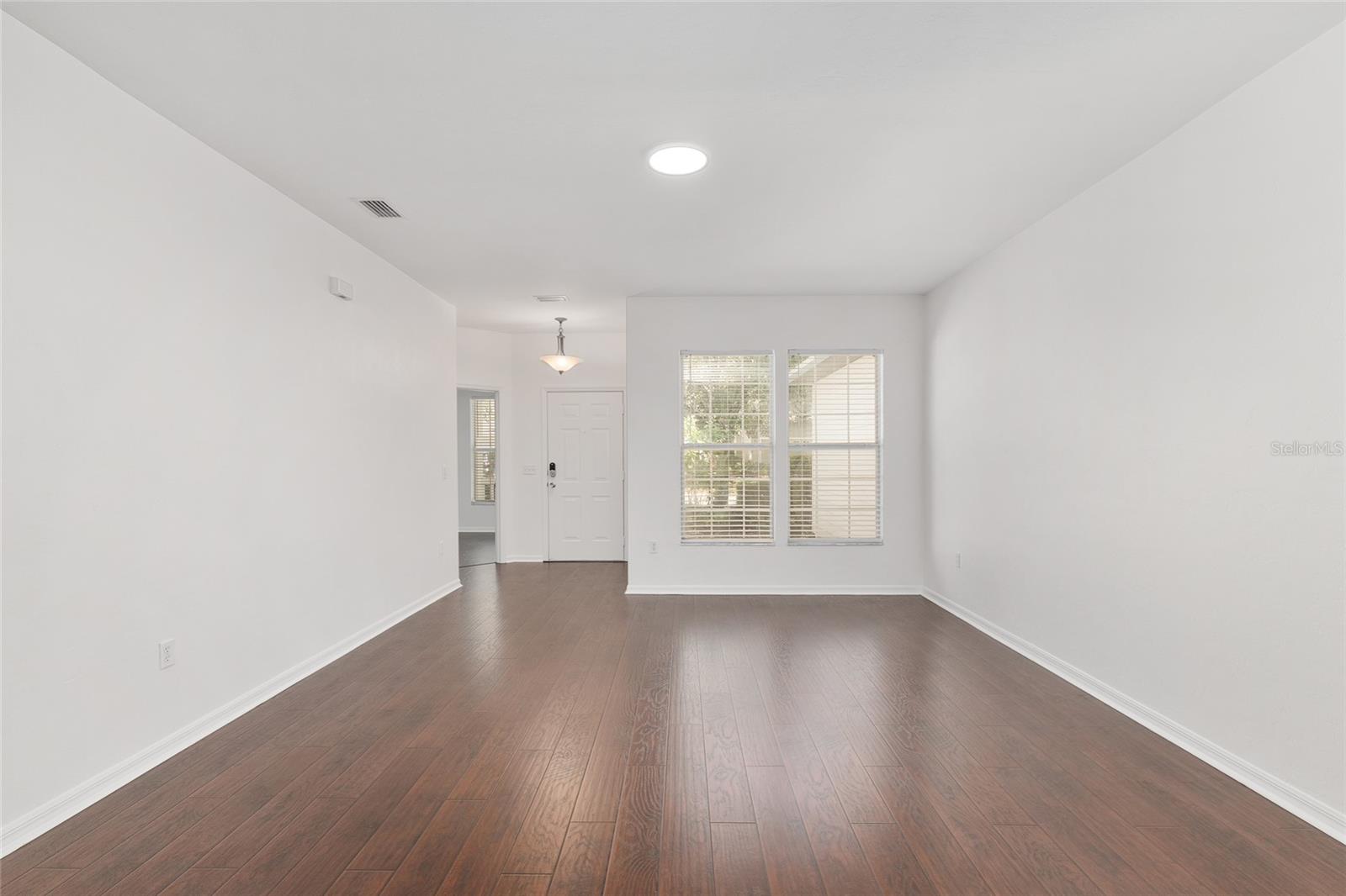 Image 10 of 53 For 7982 83rd Terrace