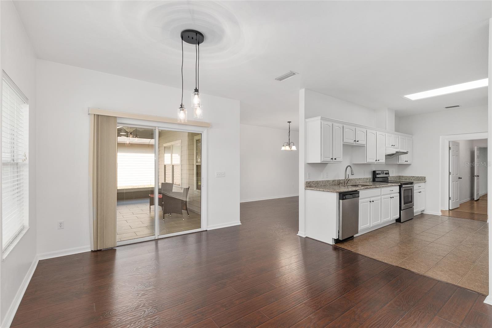 Image 12 of 53 For 7982 83rd Terrace