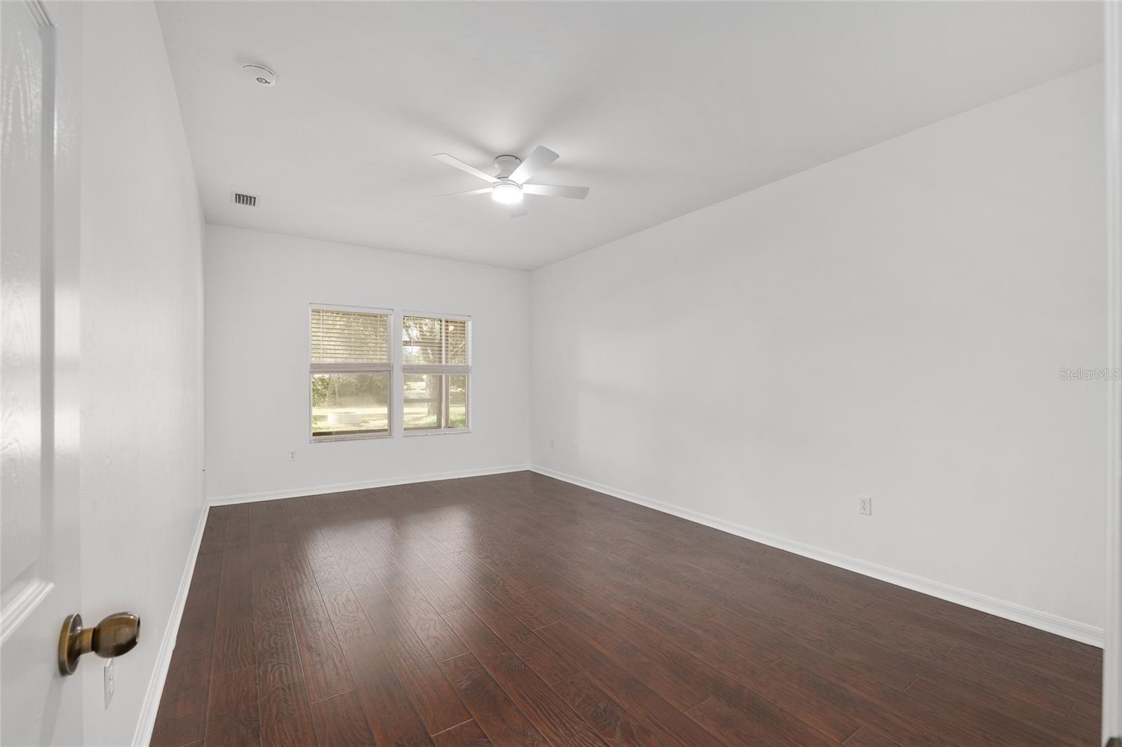 Image 22 of 53 For 7982 83rd Terrace