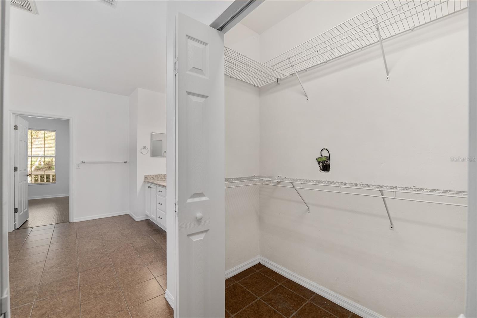 Image 26 of 53 For 7982 83rd Terrace