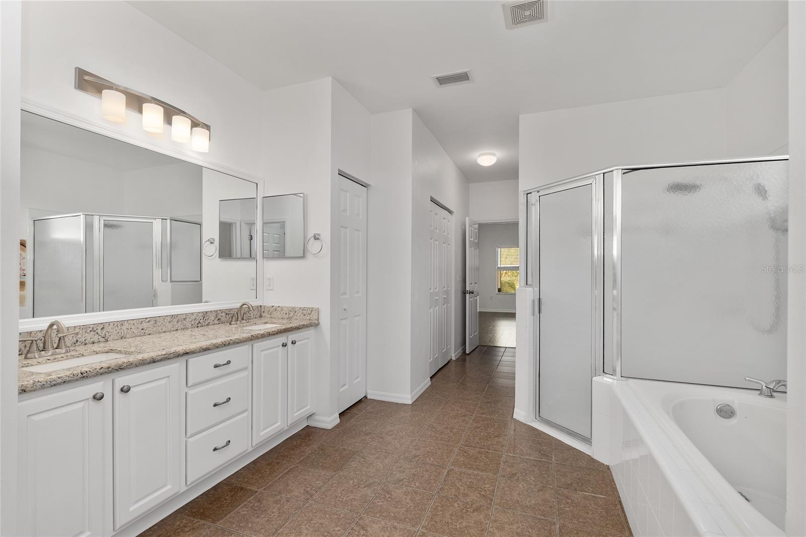 Image 29 of 53 For 7982 83rd Terrace