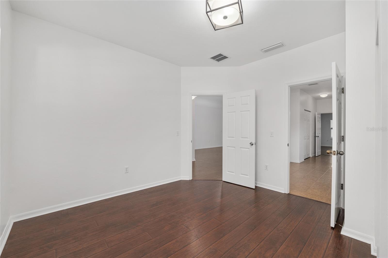 Image 33 of 53 For 7982 83rd Terrace