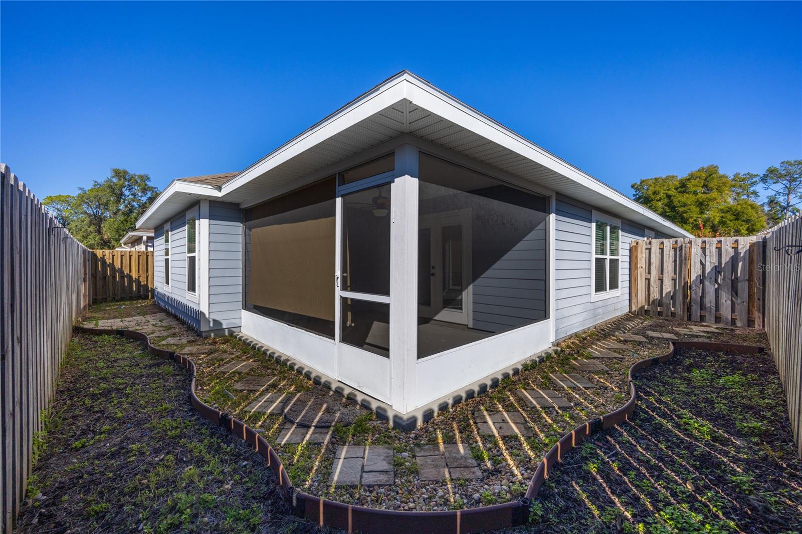 Image 28 of 29 For 470 251st Street