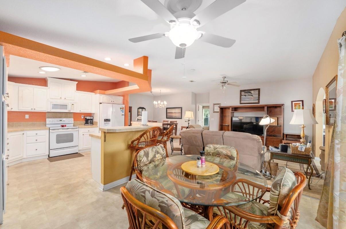 Image 13 of 53 For 7863 6th Place