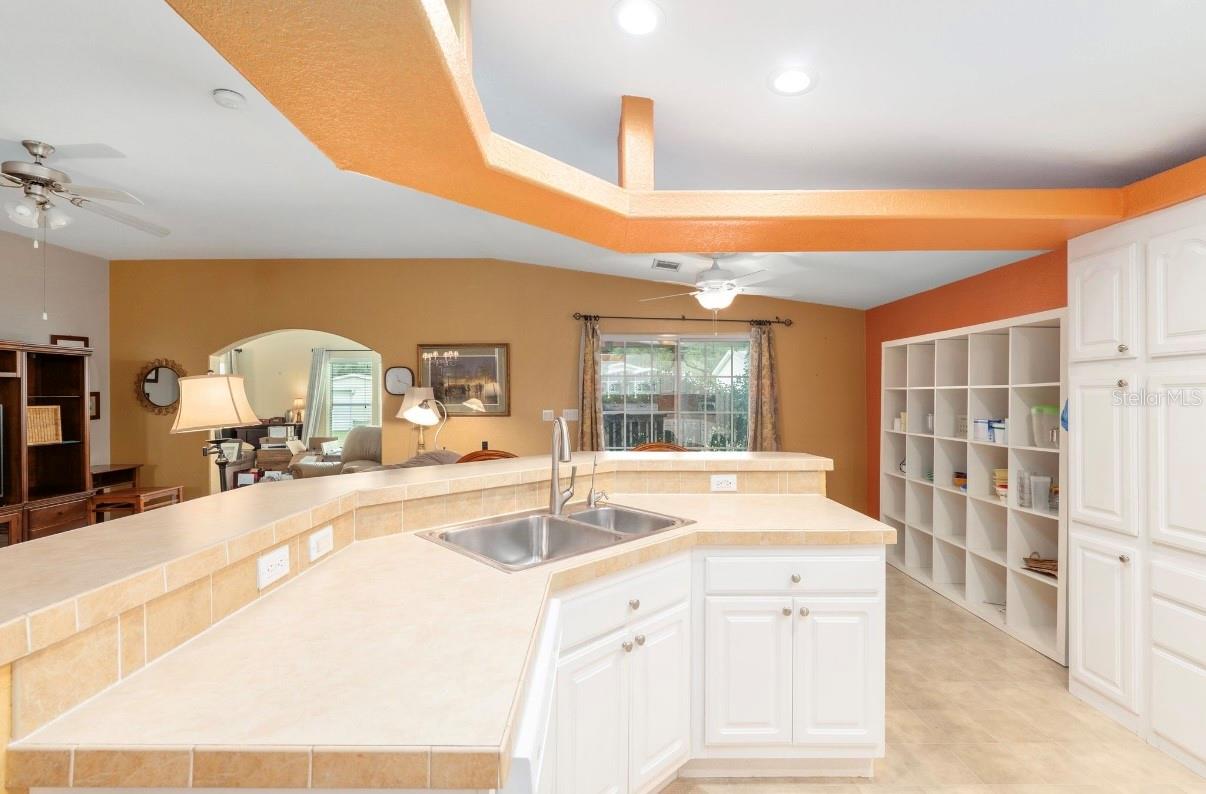 Image 18 of 53 For 7863 6th Place