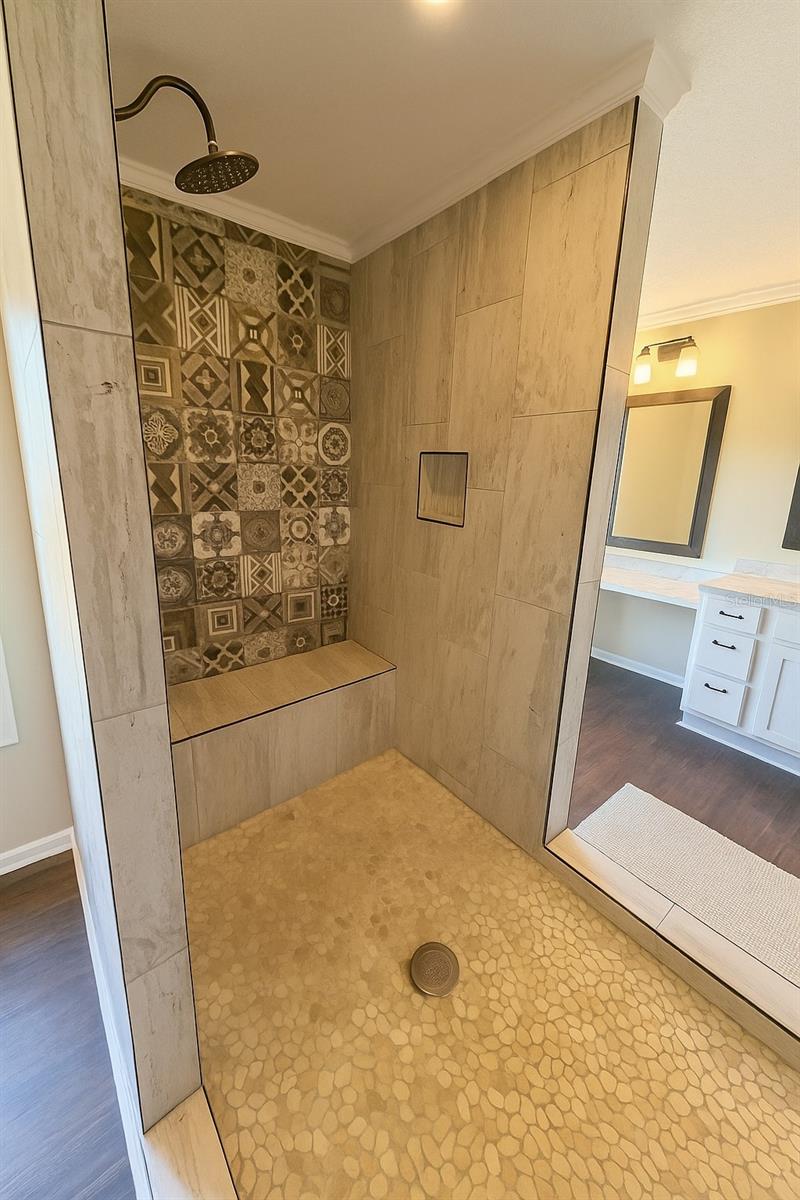 Listing photo id 14 for 10020 7th Terrace