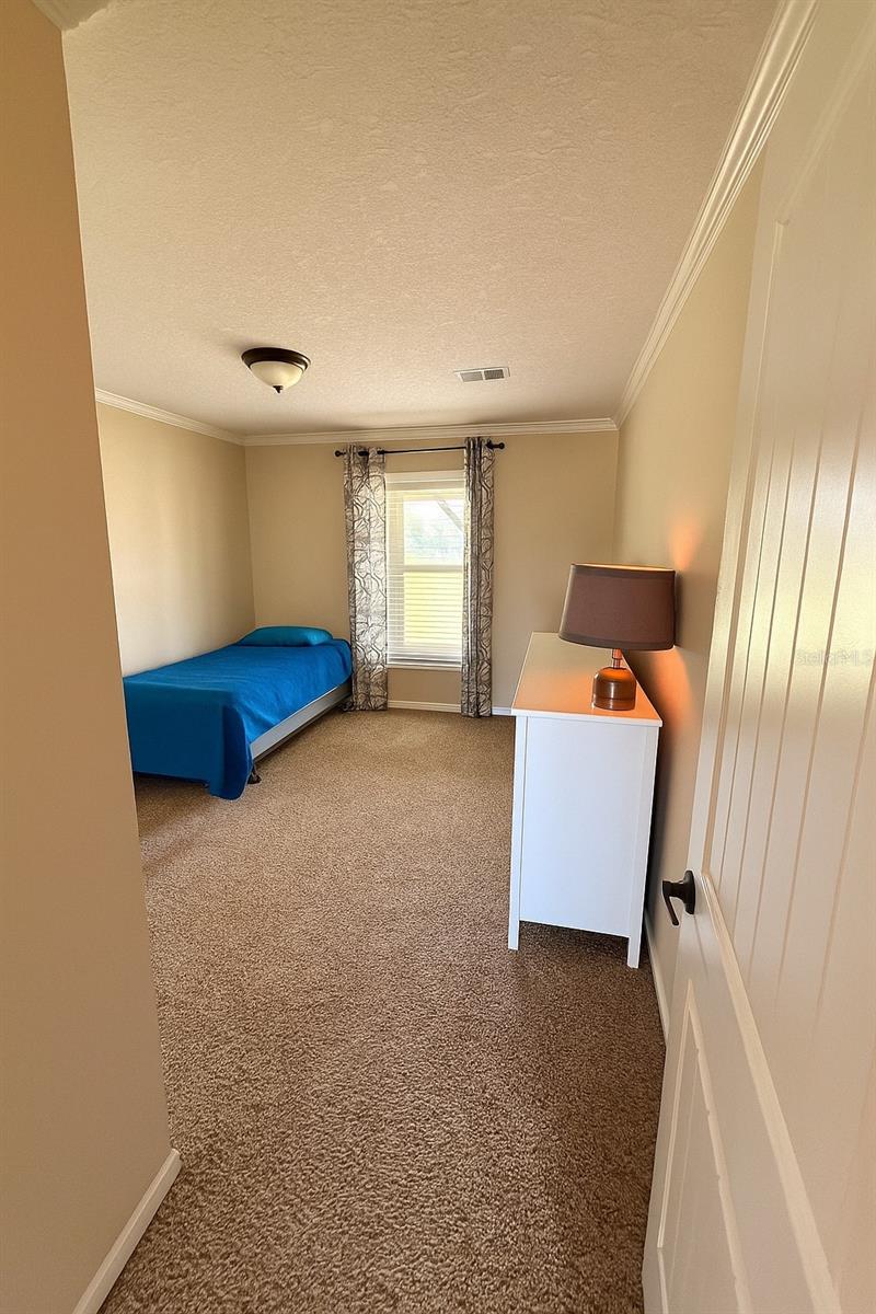 Listing photo id 16 for 10020 7th Terrace