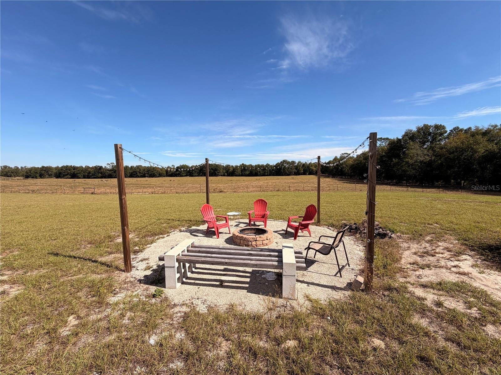 Listing photo id 27 for 10020 7th Terrace