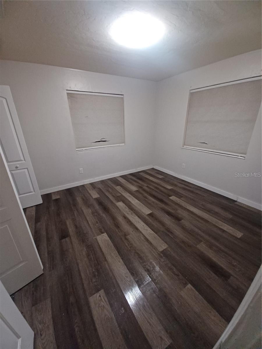 Image 10 of 25 For 5811 23rd Terrace A, B, C, D