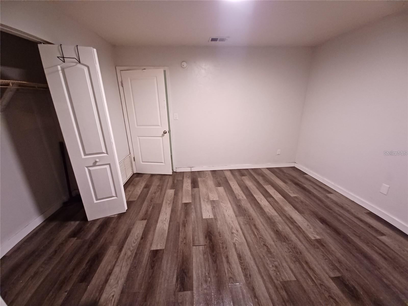 Image 8 of 25 For 5811 23rd Terrace A, B, C, D