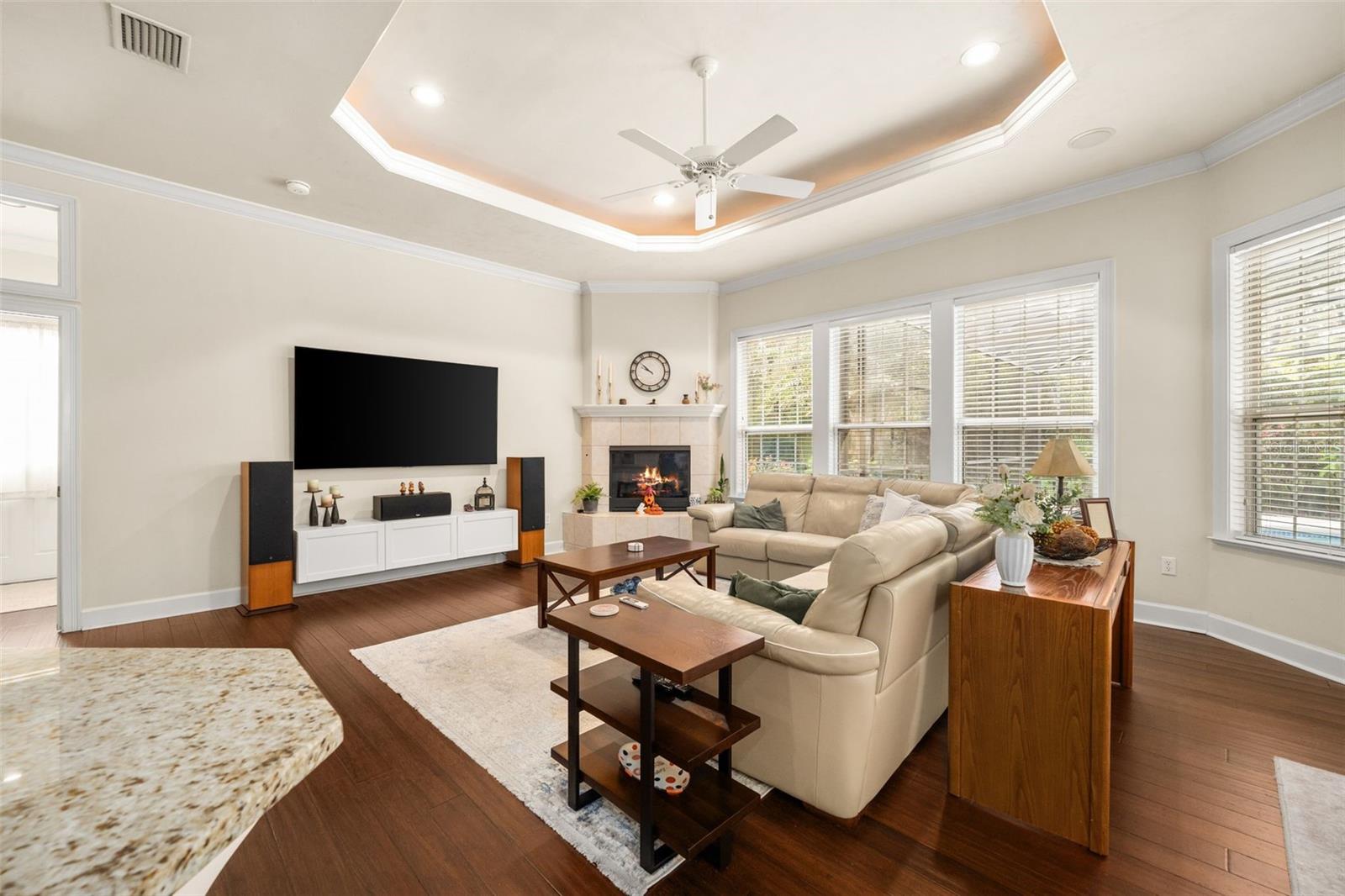 Image 11 of 66 For 12047 1st Lane