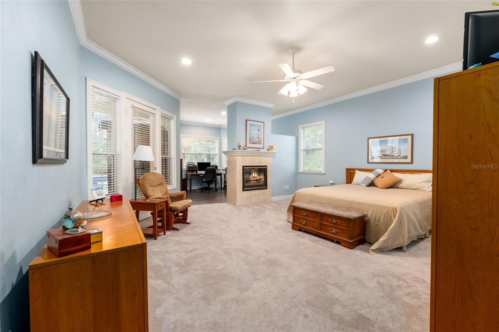 Image 18 of 66 For 12047 1st Lane