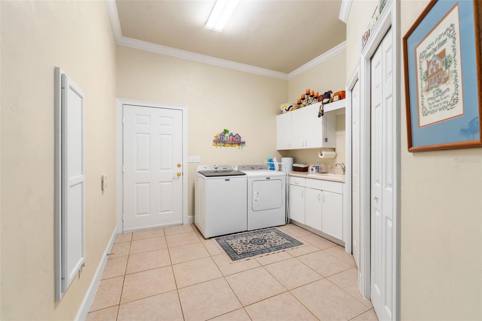 Image 46 of 66 For 12047 1st Lane