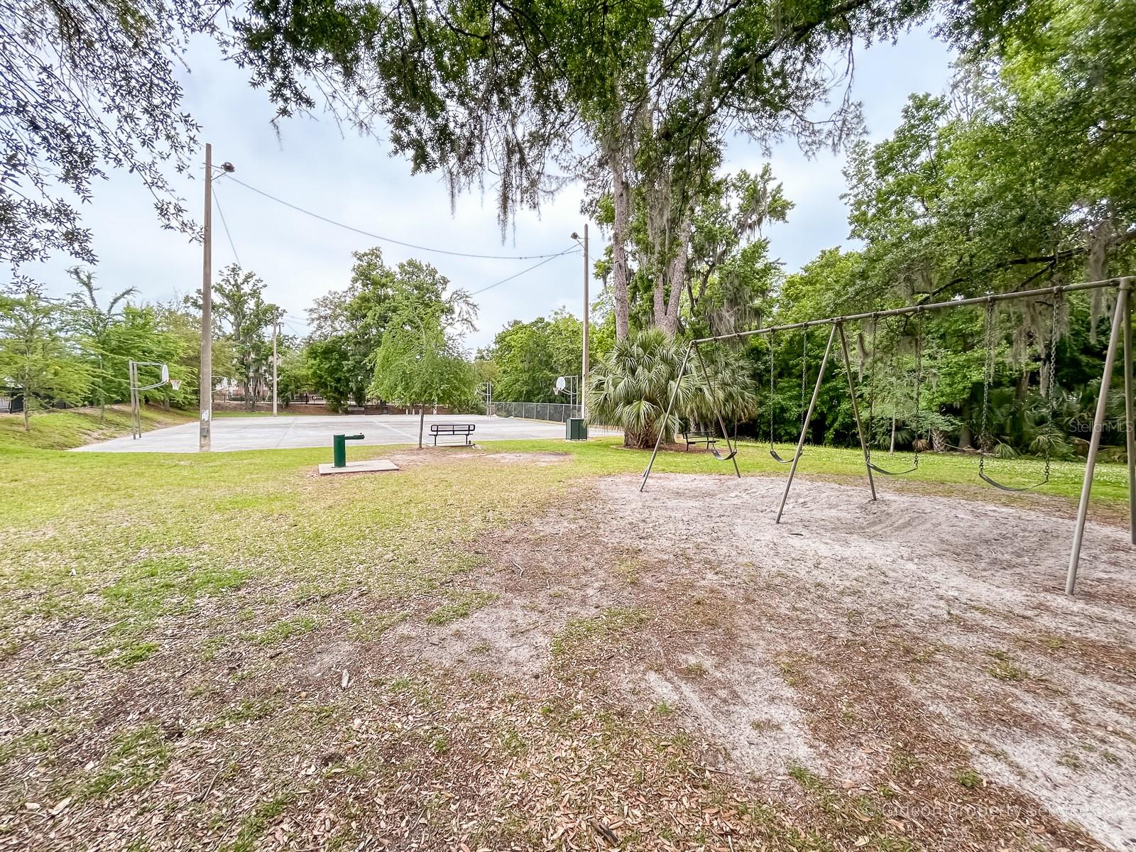 Image 13 of 14 For 1015 9th Street D2