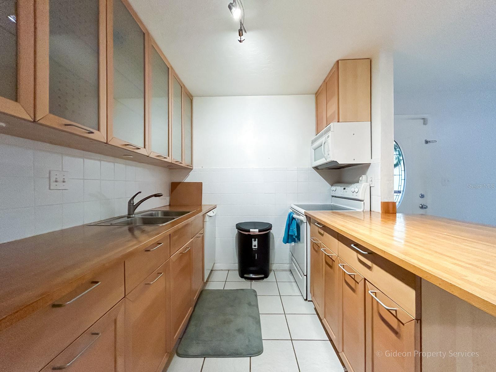 Image 7 of 14 For 1015 9th Street D2