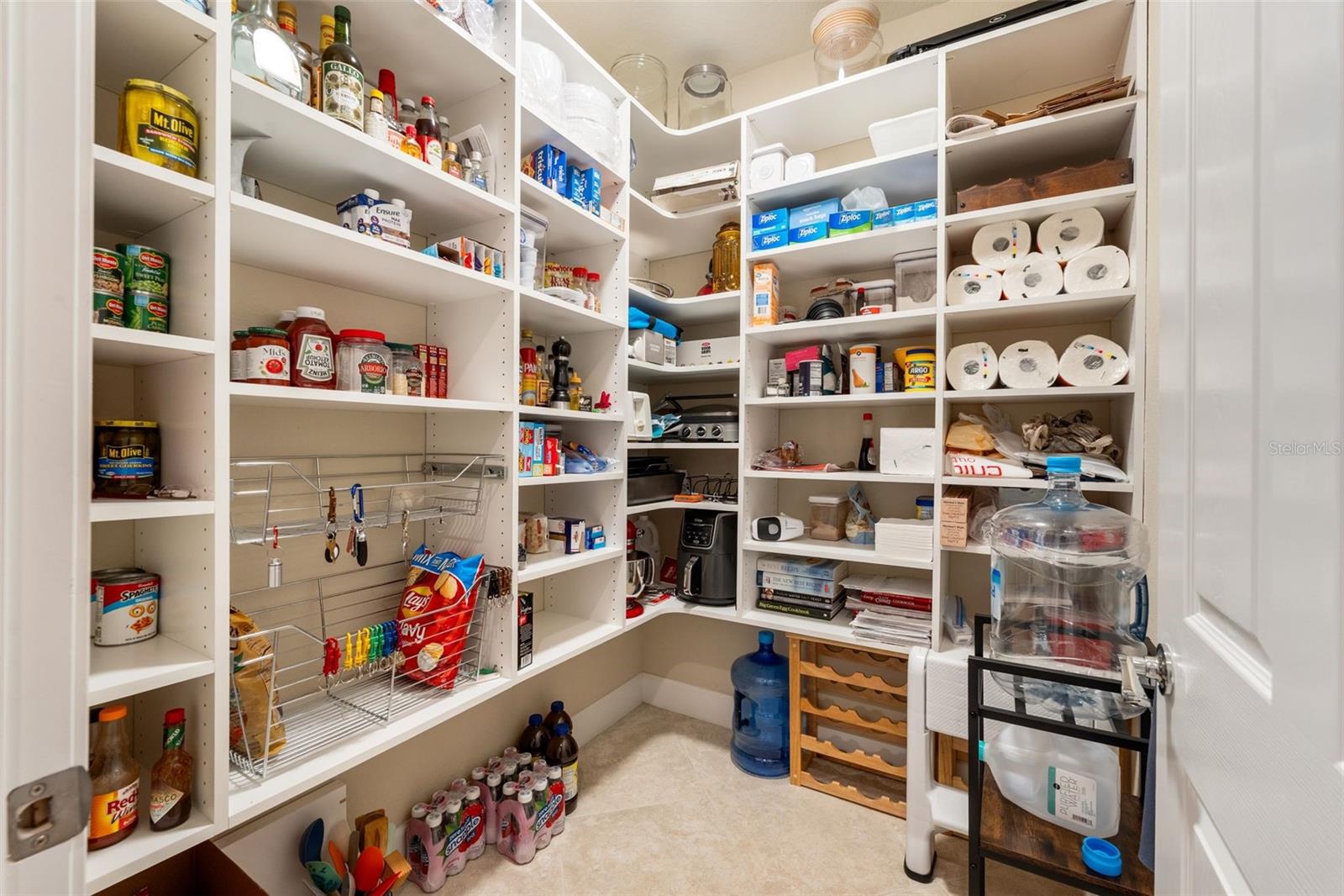 Image 14 of 50 For 9838 63rd Loop