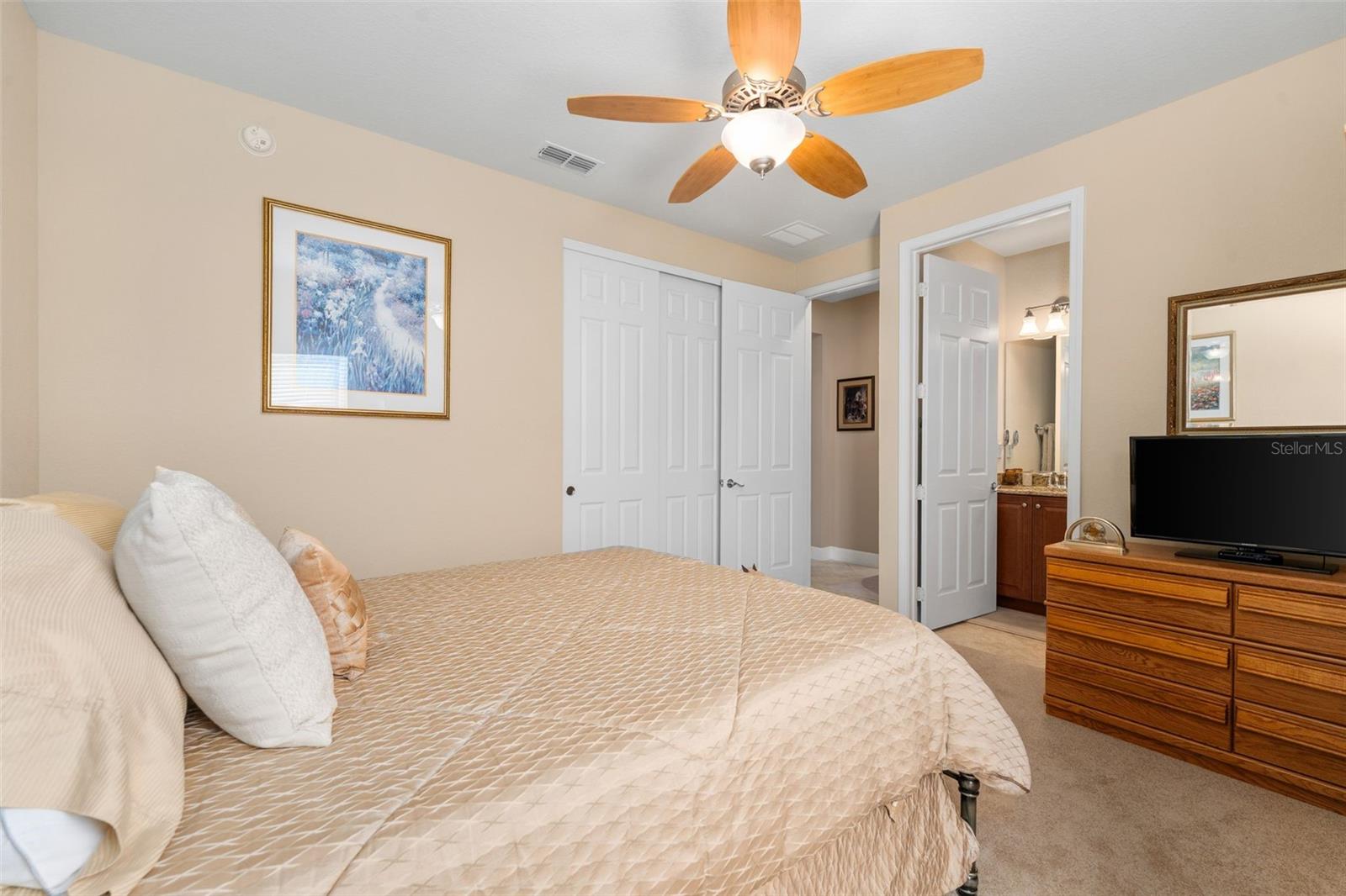 Image 28 of 50 For 9838 63rd Loop