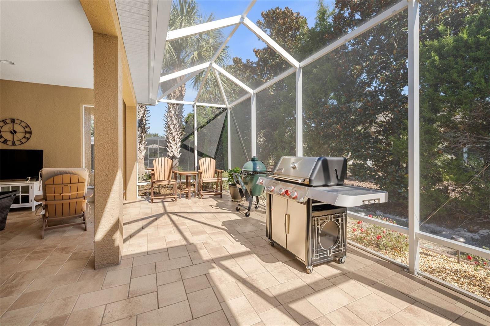 Image 37 of 50 For 9838 63rd Loop