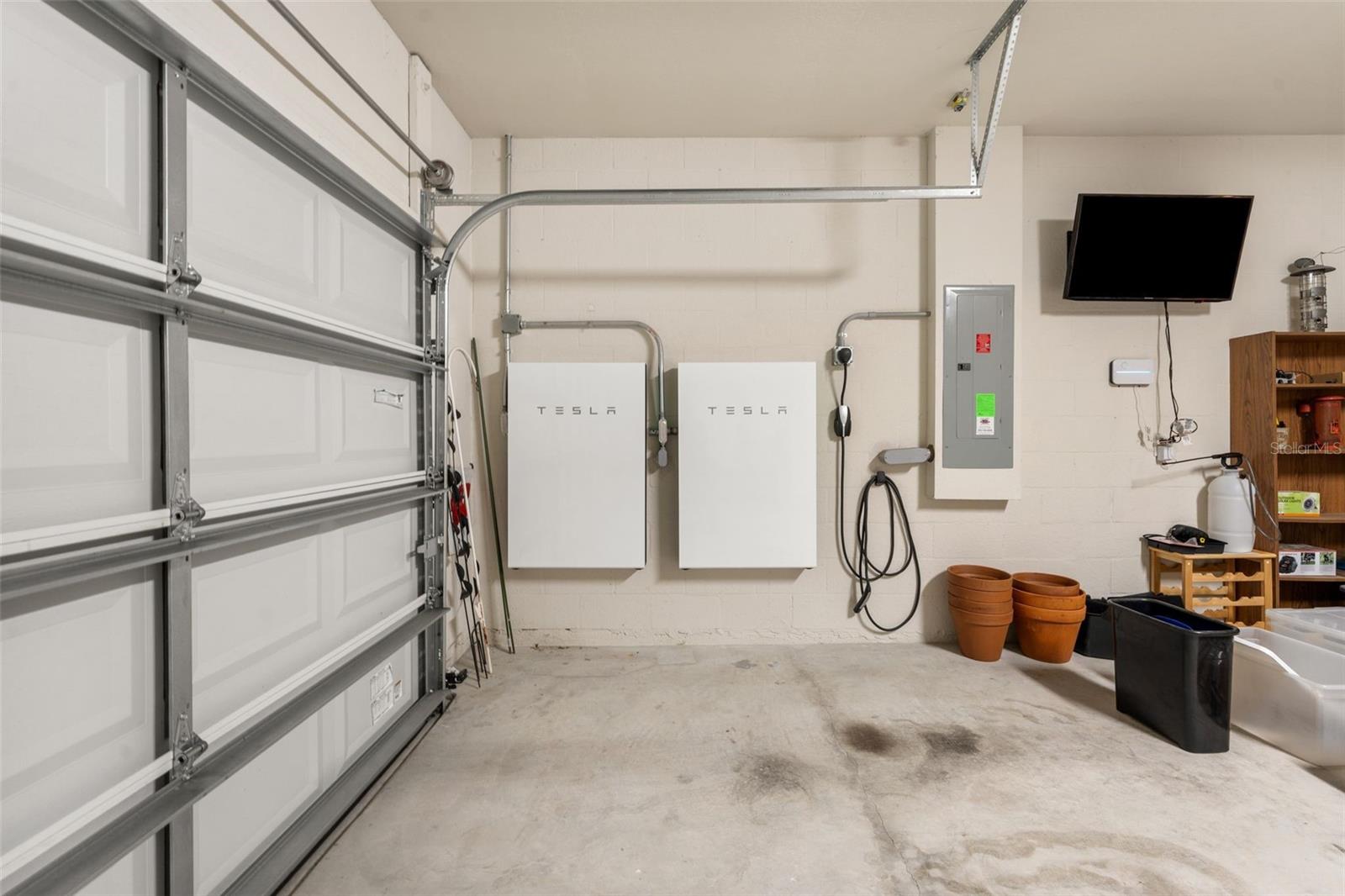 Image 41 of 50 For 9838 63rd Loop