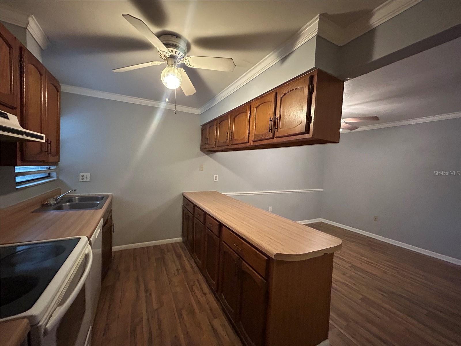 Image 5 of 26 For 2811 Archer Road M106