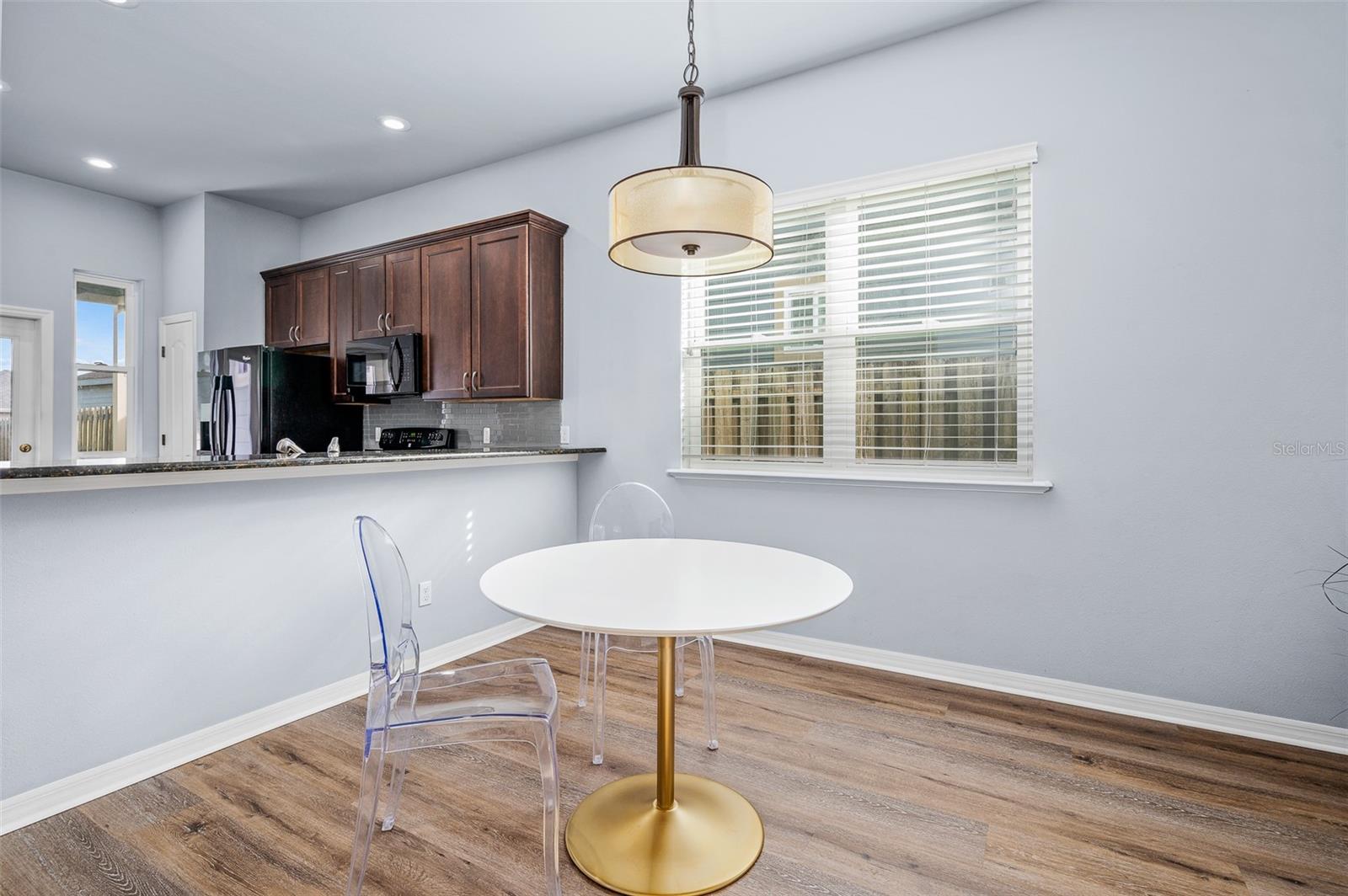 Image 11 of 38 For 7891 82nd Drive