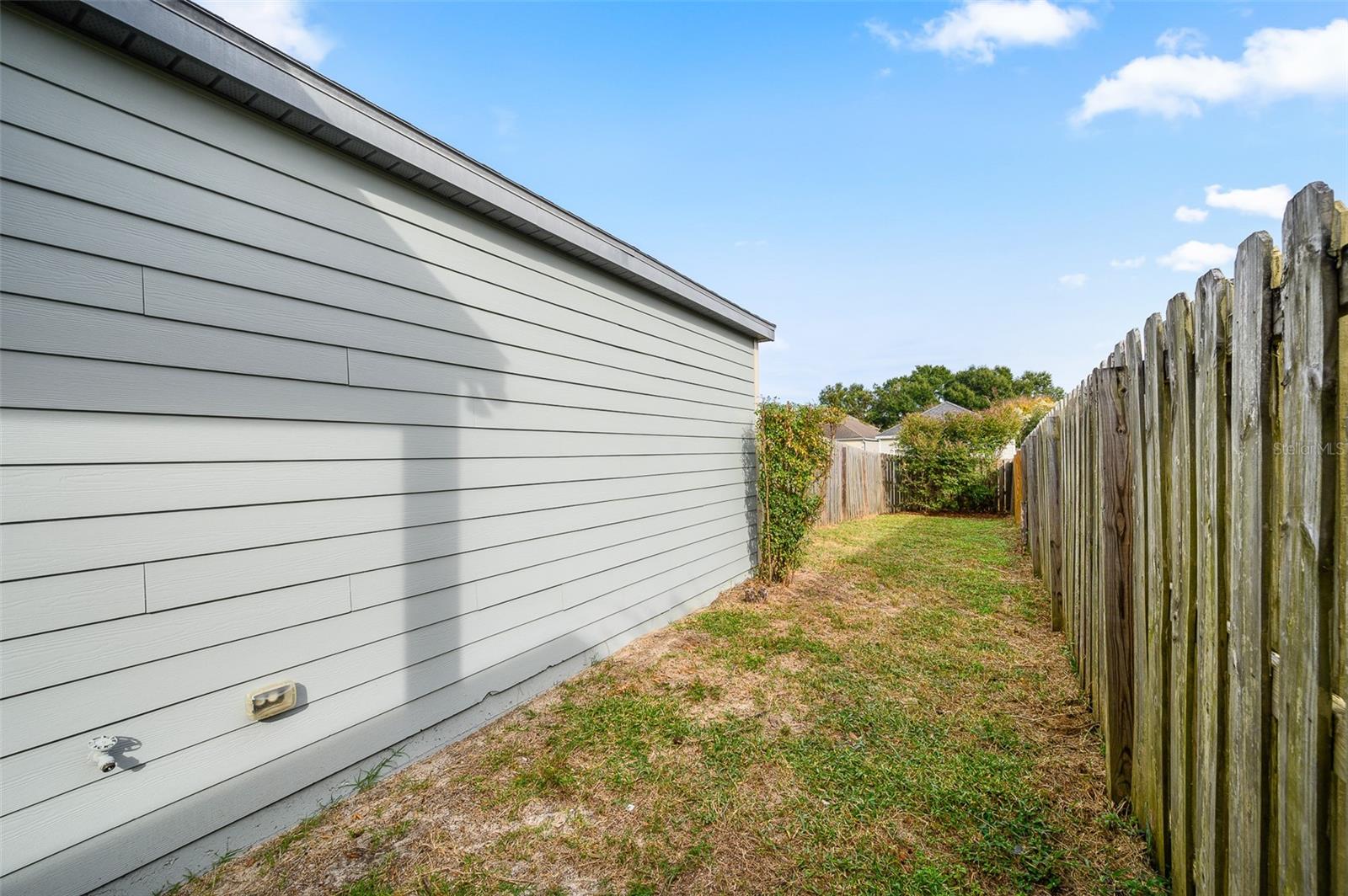 Image 27 of 38 For 7891 82nd Drive