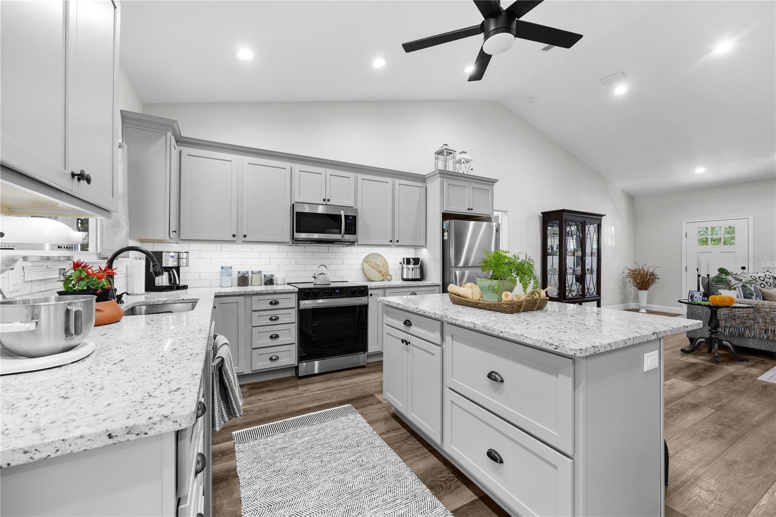 Image 12 of 42 For 4951 127th Court