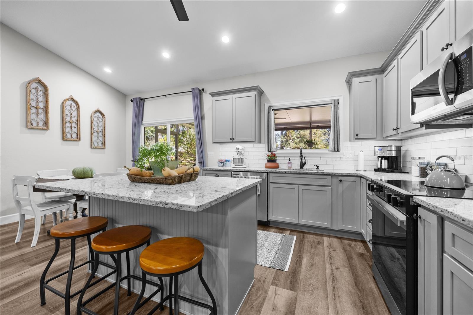 Image 14 of 42 For 4951 127th Court