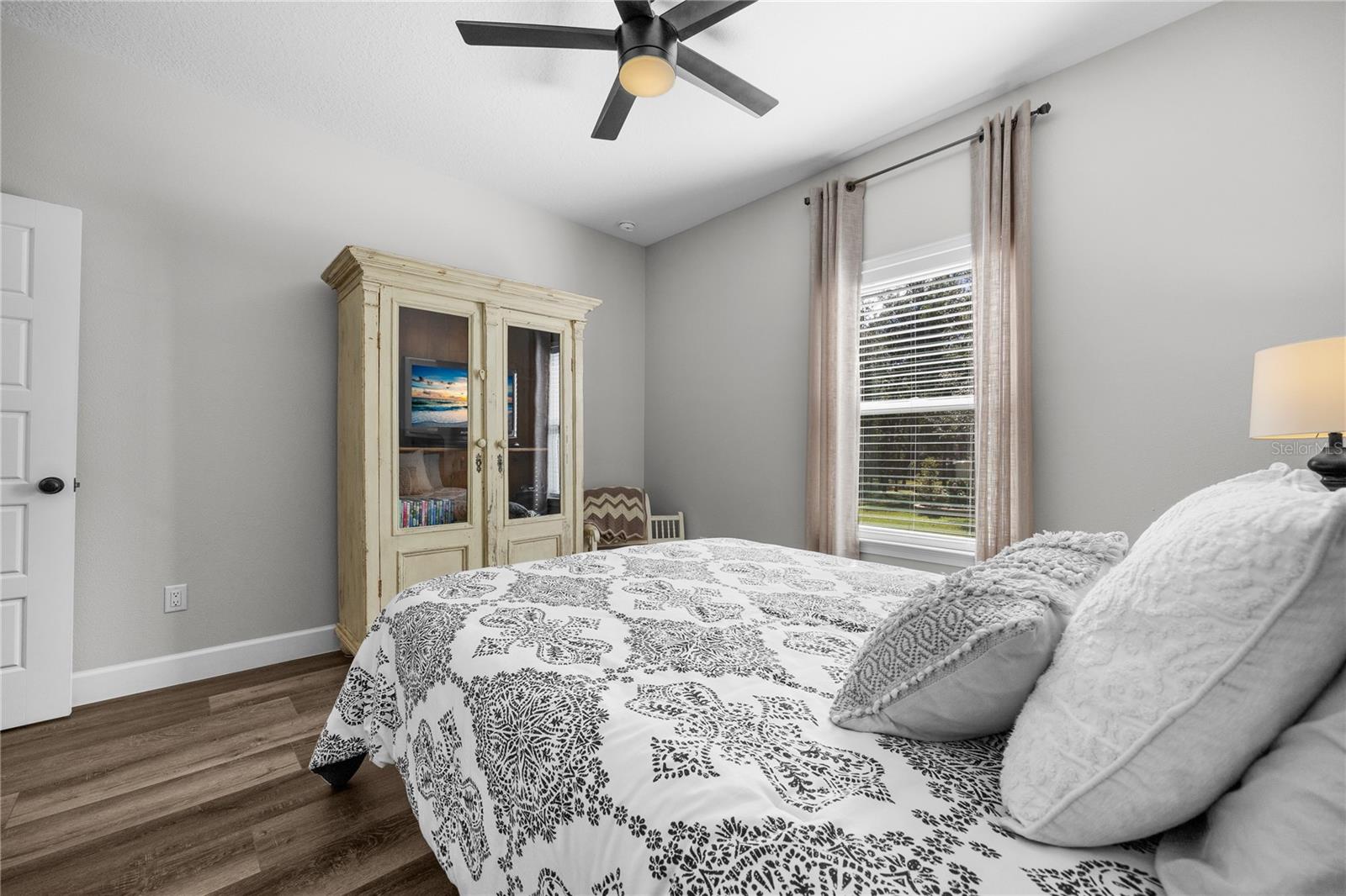 Image 25 of 42 For 4951 127th Court