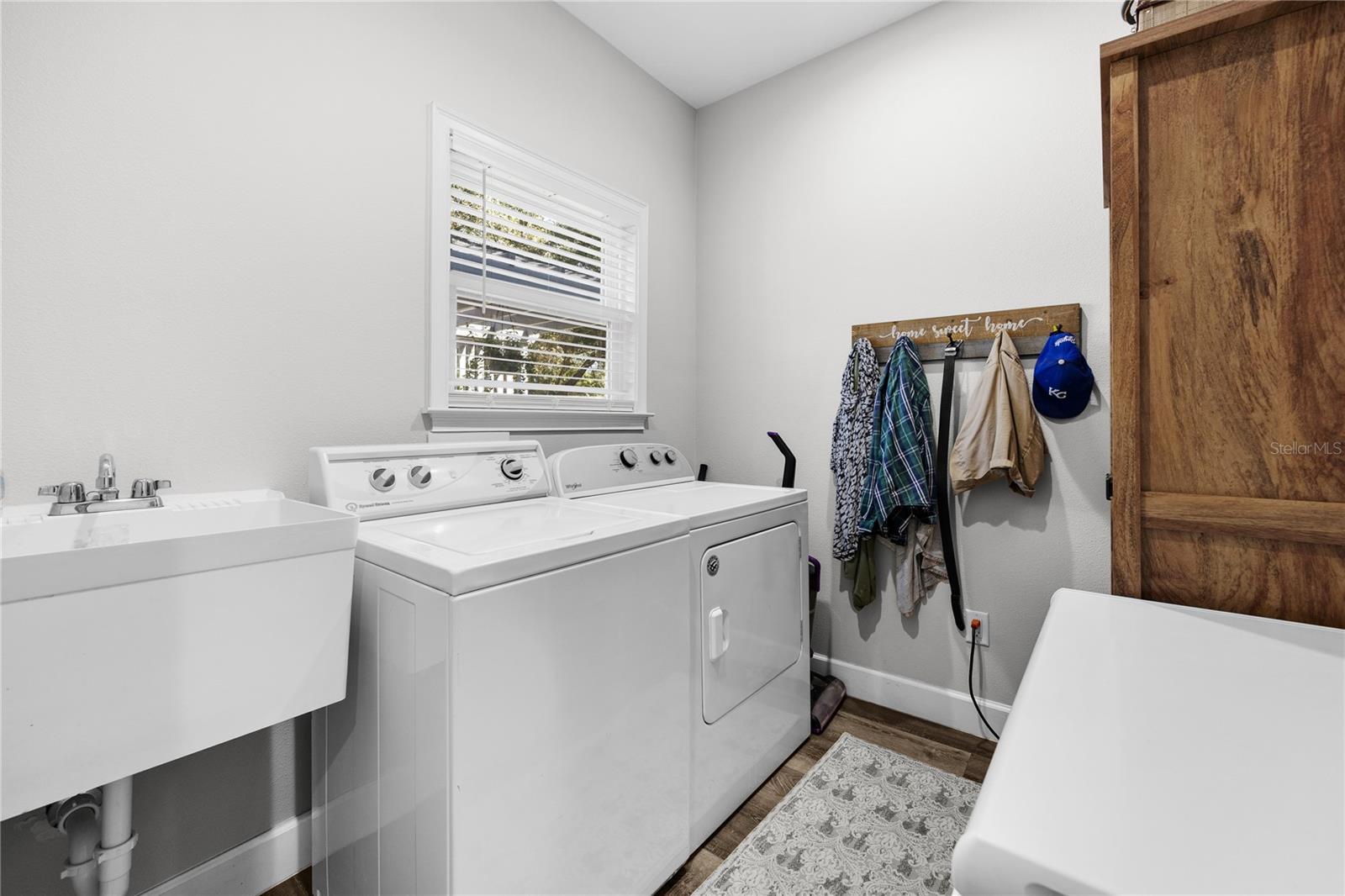 Image 26 of 42 For 4951 127th Court