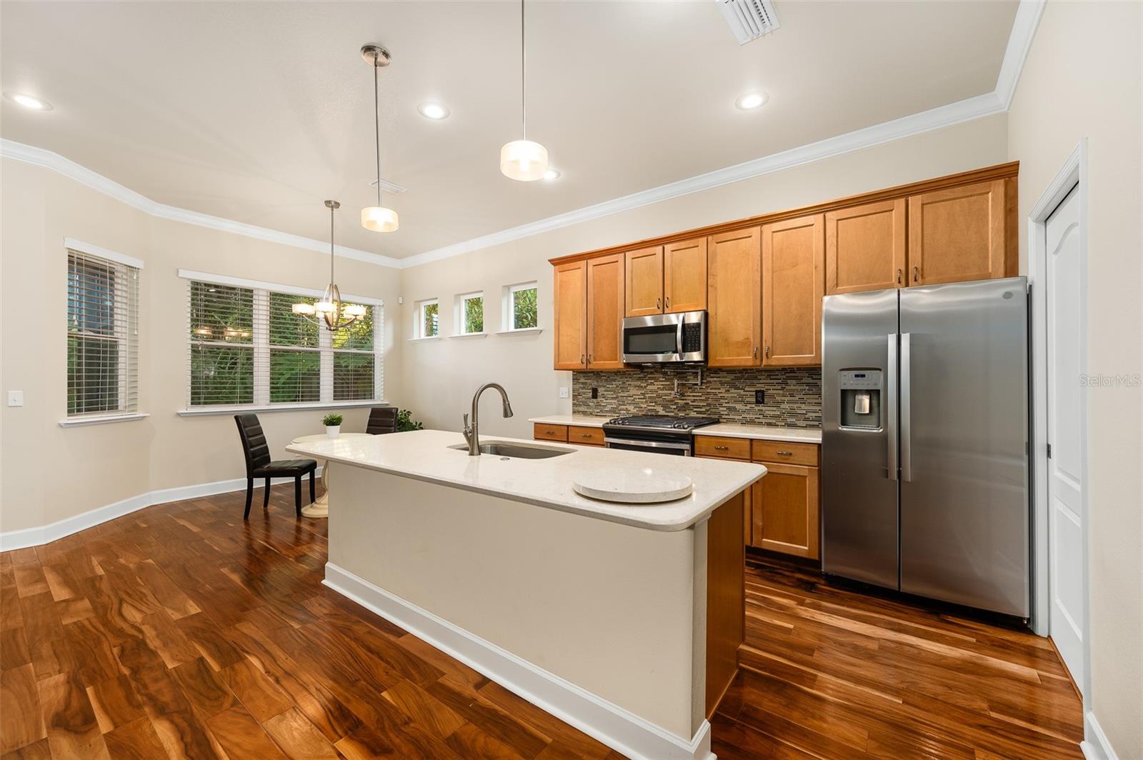 Image 10 of 34 For 6377 48th Drive