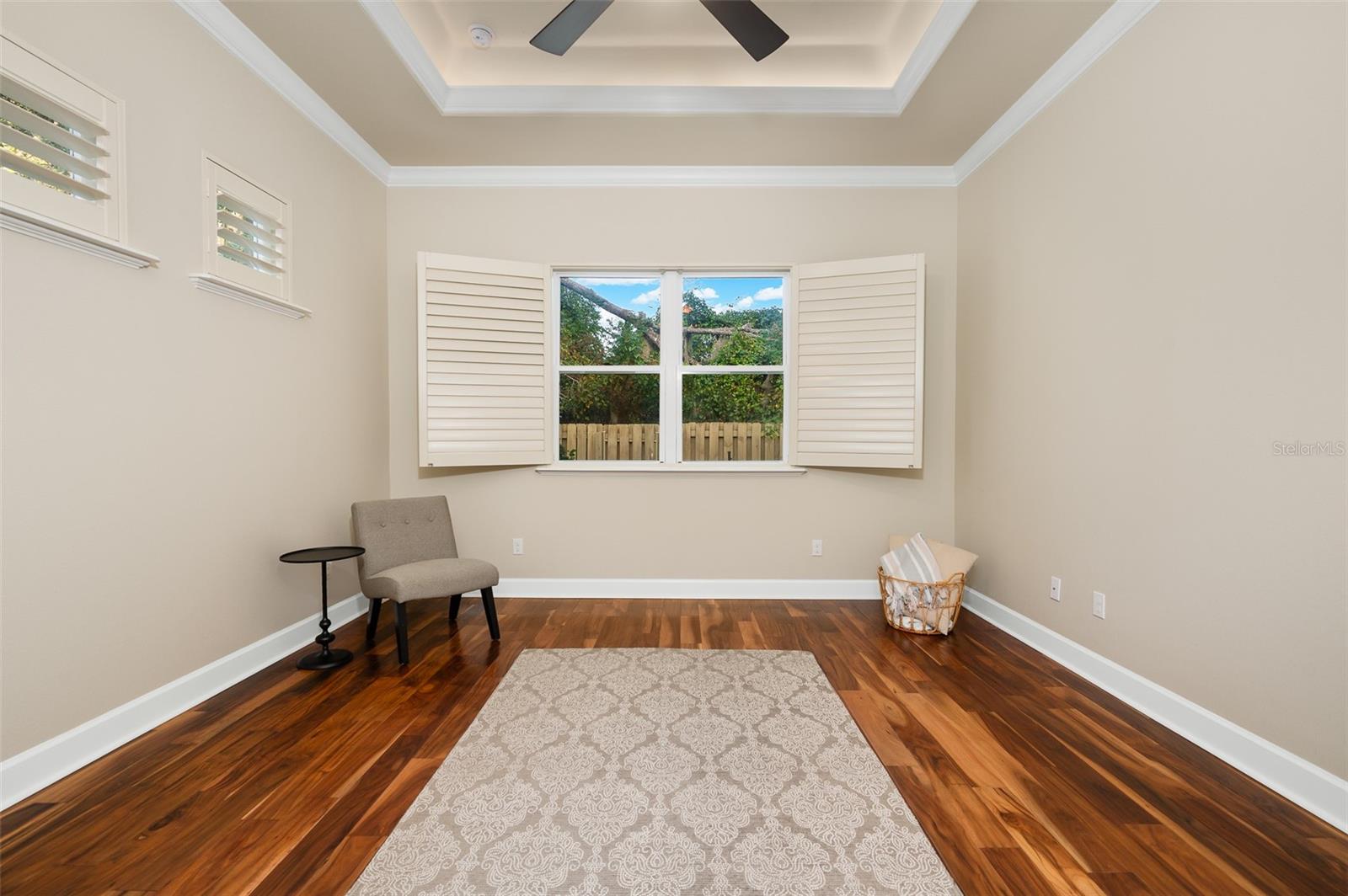 Image 18 of 34 For 6377 48th Drive