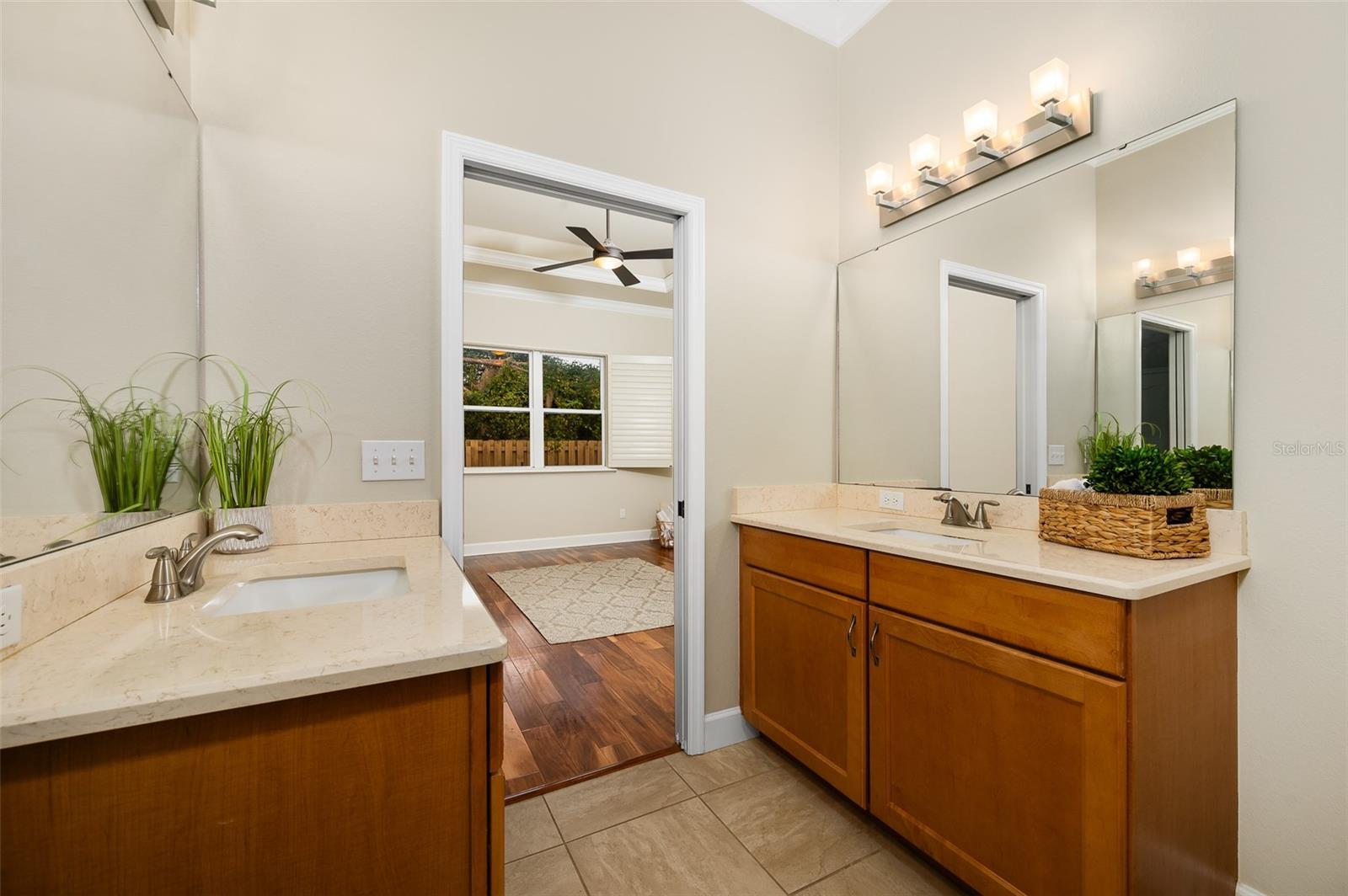 Image 22 of 34 For 6377 48th Drive