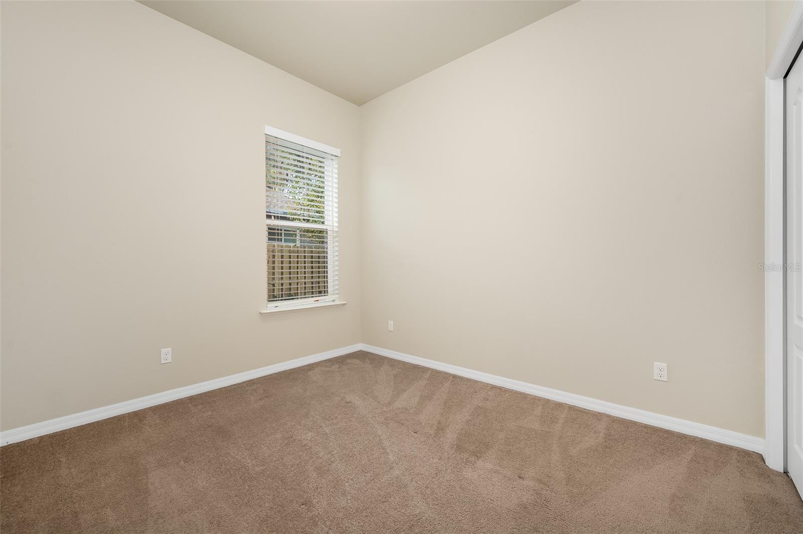 Image 26 of 34 For 6377 48th Drive