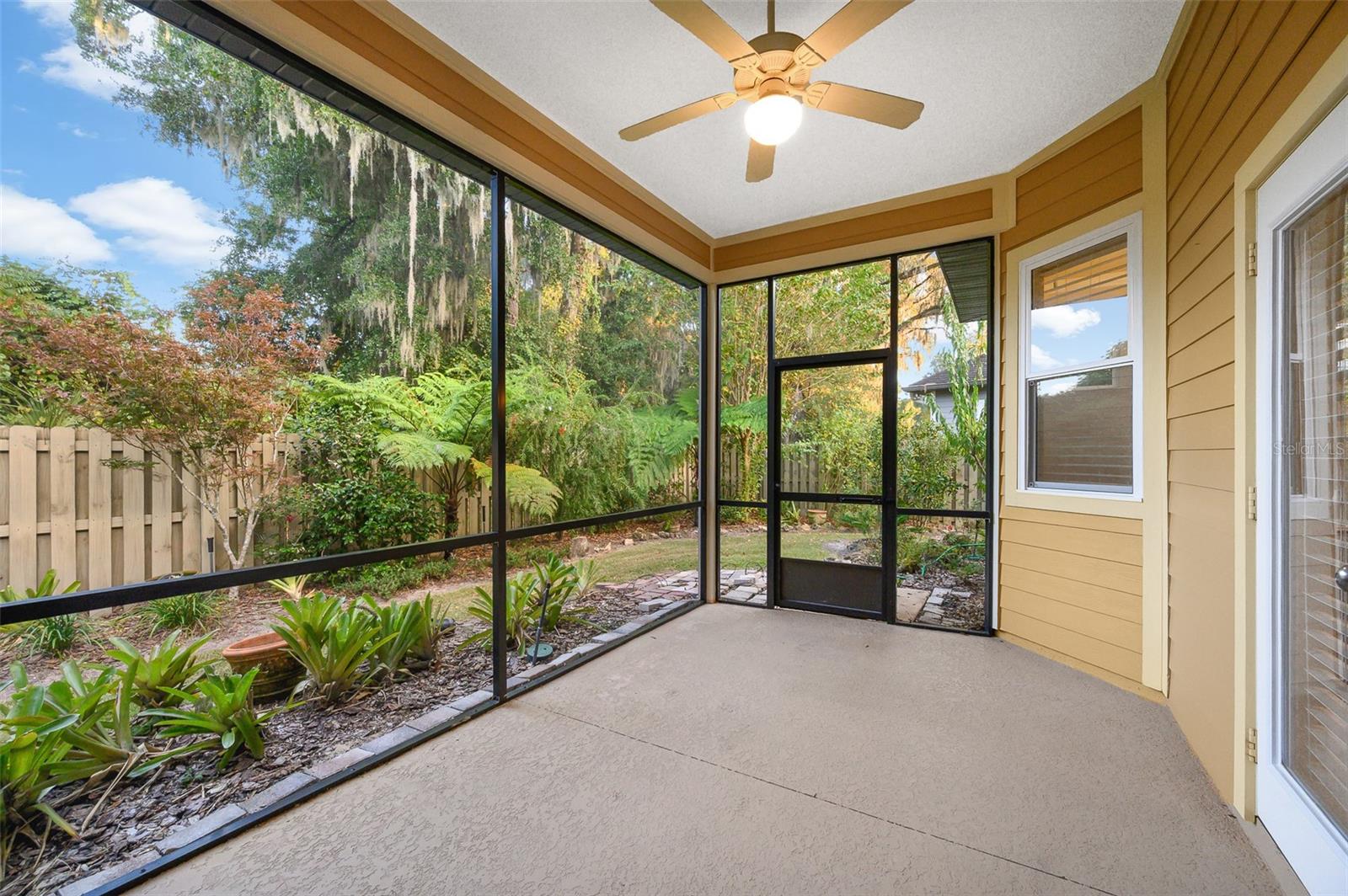 Image 28 of 34 For 6377 48th Drive