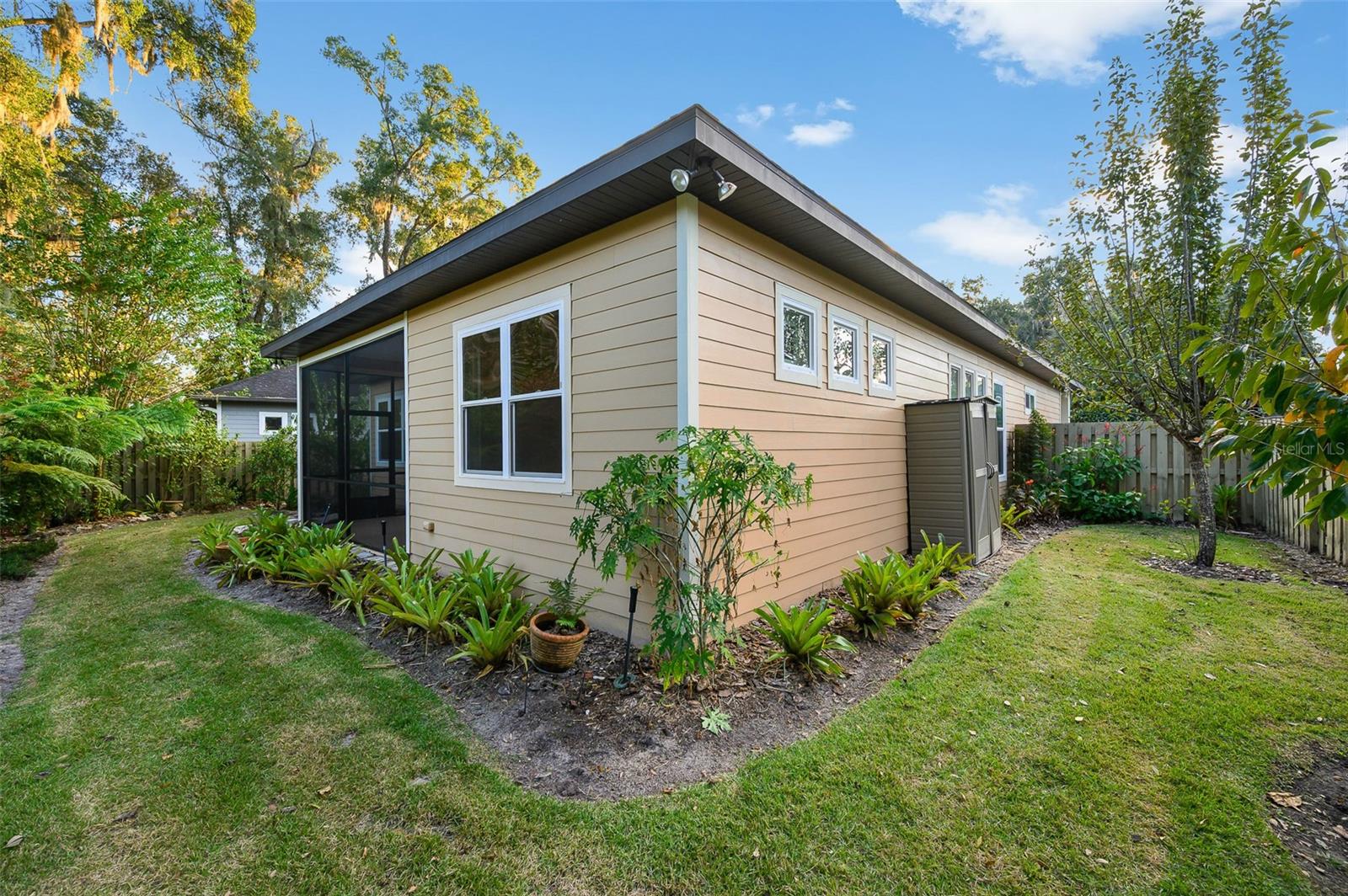 Image 30 of 34 For 6377 48th Drive