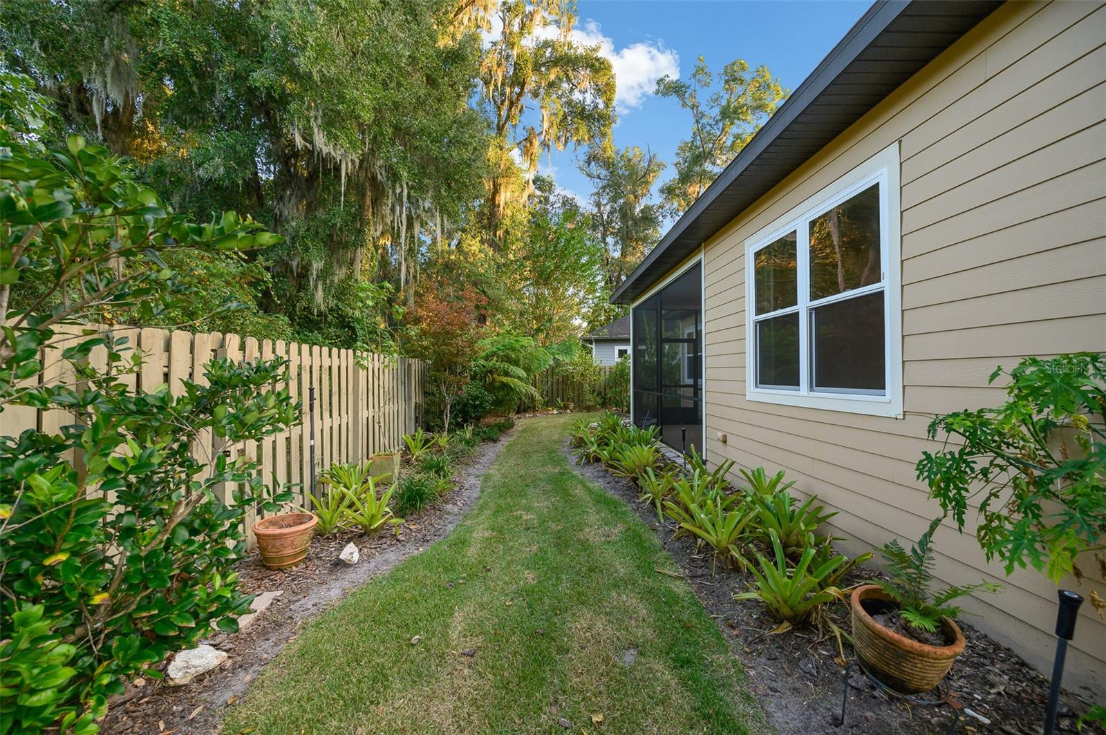 Image 31 of 34 For 6377 48th Drive